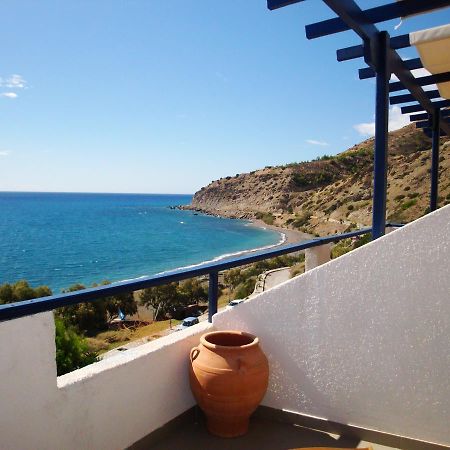 Big Blue Apartments Myrtos Extérieur photo