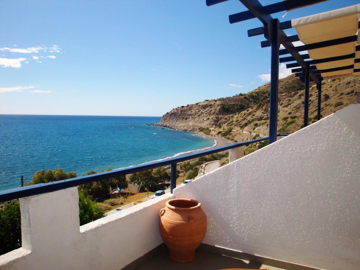 Big Blue Apartments Myrtos Extérieur photo